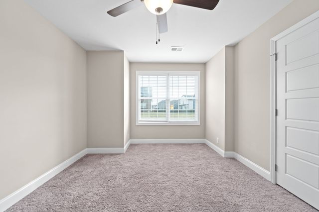 3062 Fort Sumter Dr, Clarksville, TN 37042