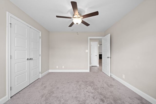 3062 Fort Sumter Dr, Clarksville, TN 37042