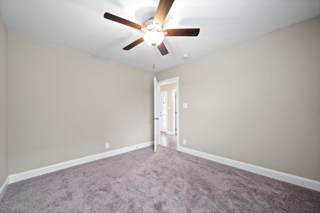 3062 Fort Sumter Dr, Clarksville, TN 37042