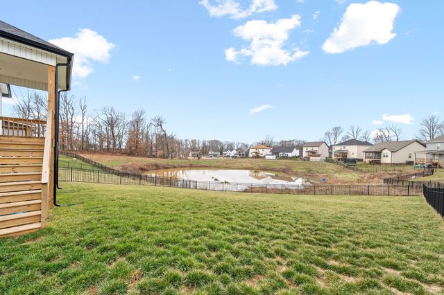 3062 Fort Sumter Dr, Clarksville, TN 37042