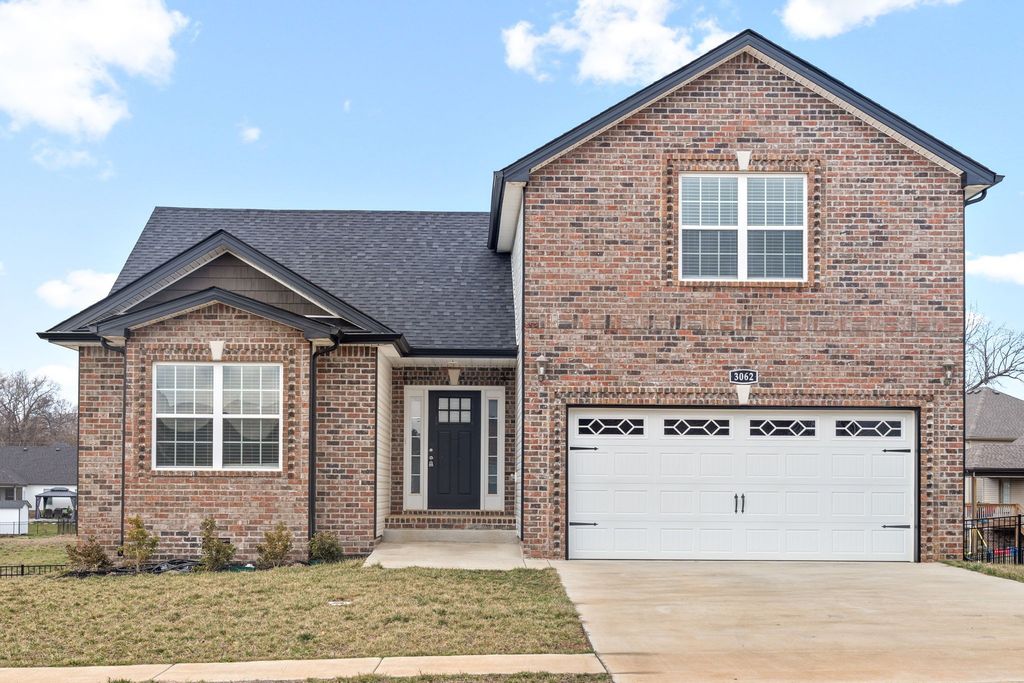 3062 Fort Sumter Dr, Clarksville, TN 37042