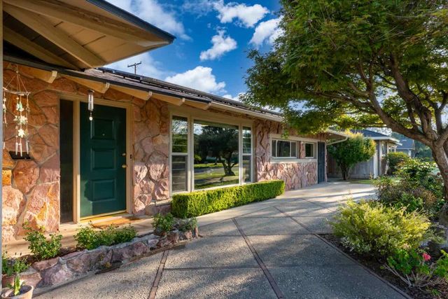 294 W San Bruno Avenue, Fresno, CA 93704