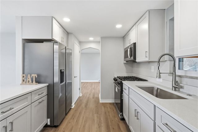 378 Fernhill Ave, Brookline, PA 15226