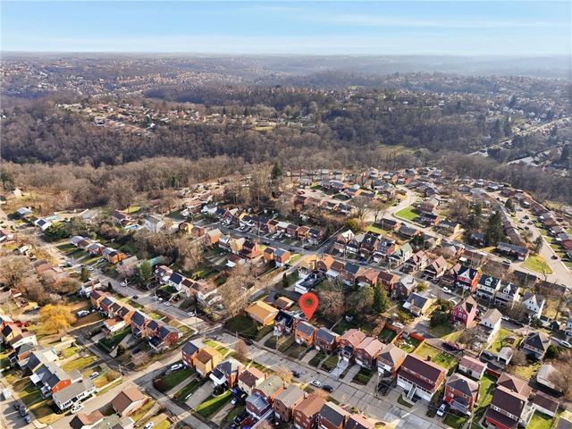 378 Fernhill Ave, Brookline, PA 15226