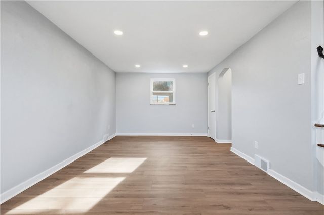 378 Fernhill Ave, Brookline, PA 15226