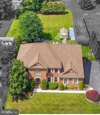 3714 LEYLAND DR, Mechanicsburg, PA 17050