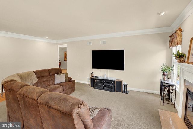 3714 LEYLAND DR, Mechanicsburg, PA 17050