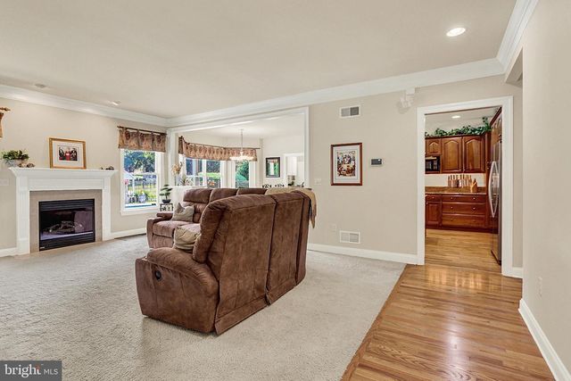 3714 LEYLAND DR, Mechanicsburg, PA 17050