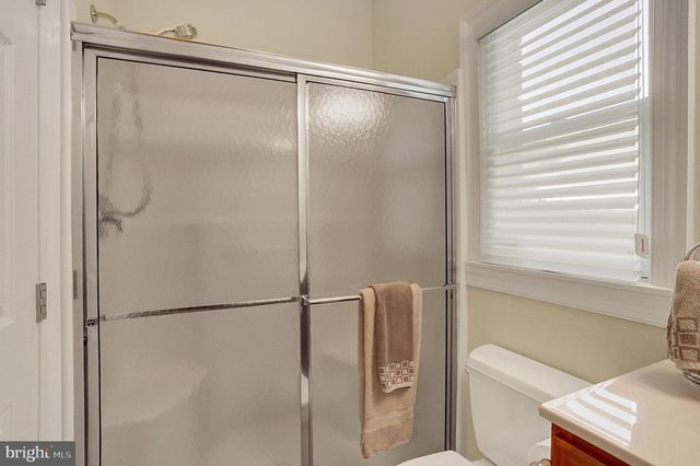 3714 LEYLAND DR, Mechanicsburg, PA 17050