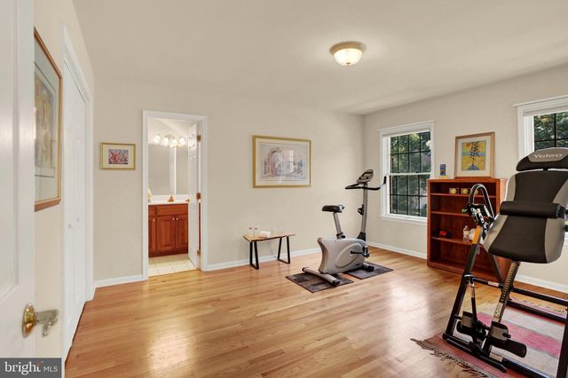 3714 LEYLAND DR, Mechanicsburg, PA 17050