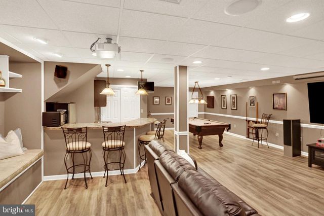 3714 LEYLAND DR, Mechanicsburg, PA 17050