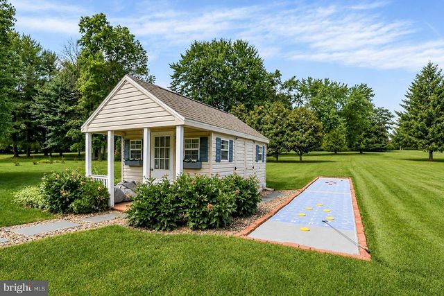 3714 LEYLAND DR, Mechanicsburg, PA 17050