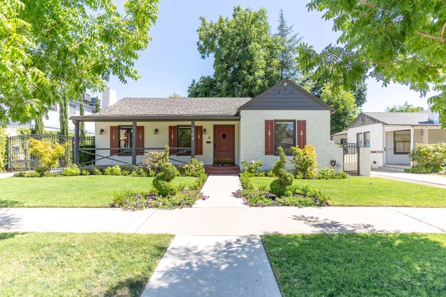 744 E Brown Avenue, Fresno, CA 93704