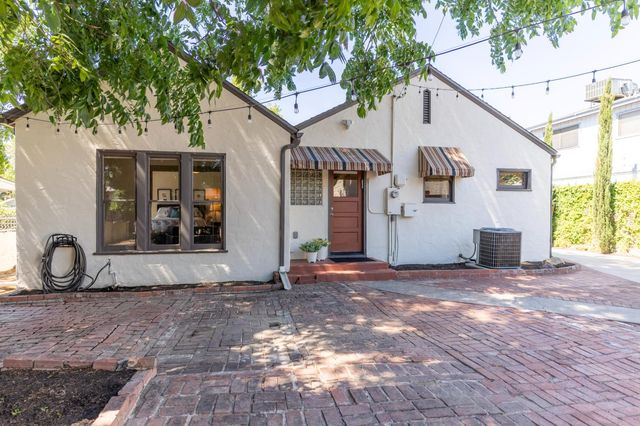 744 E Brown Avenue, Fresno, CA 93704