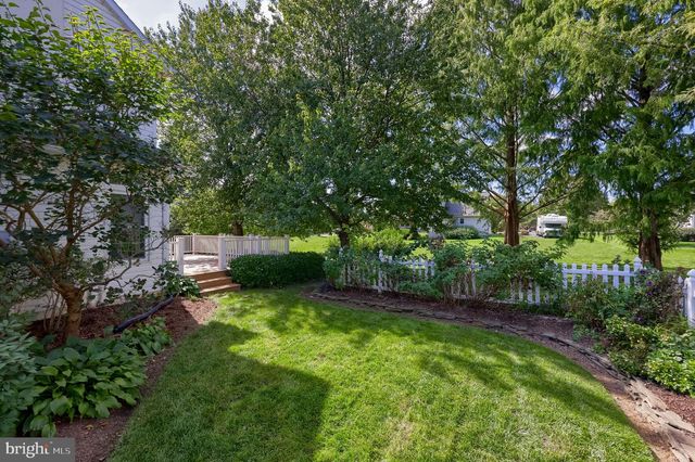 168 OLDE FIELD DR, Lititz, PA 17543