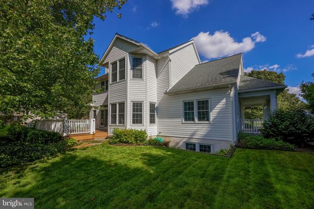 168 OLDE FIELD DR, Lititz, PA 17543