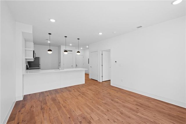 456 Flat Shoals Avenue SE 207, Atlanta, GA 30316