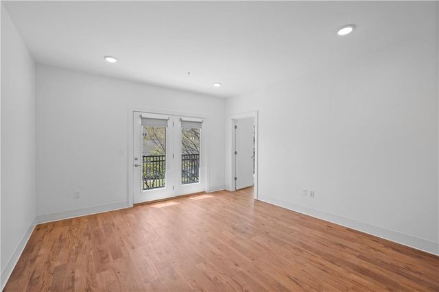 456 Flat Shoals Avenue SE 207, Atlanta, GA 30316