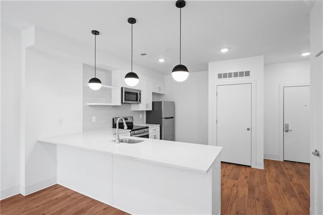 456 Flat Shoals Avenue SE 207, Atlanta, GA 30316