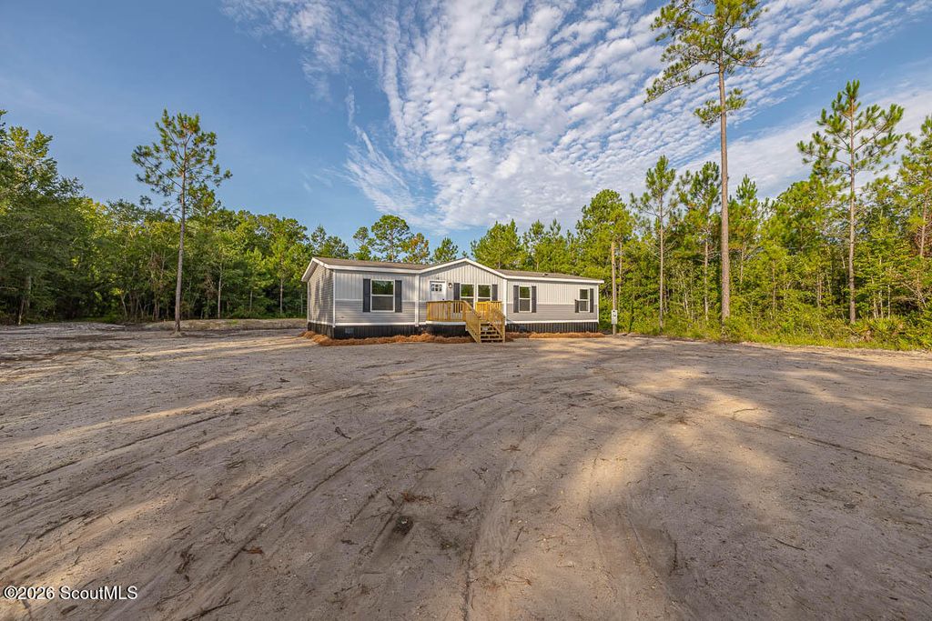 425 Emanuel Church Road, Brunswick, GA 31523