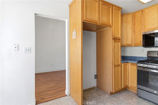 2634 Akron, San Bernardino, CA 92407