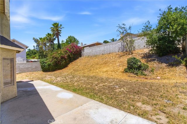 2634 Akron, San Bernardino, CA 92407
