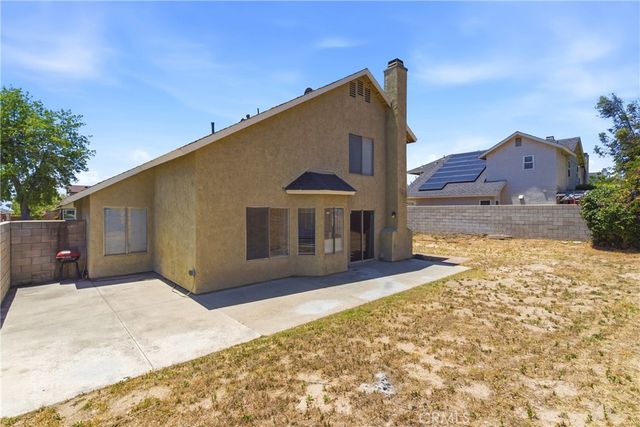 2634 Akron, San Bernardino, CA 92407