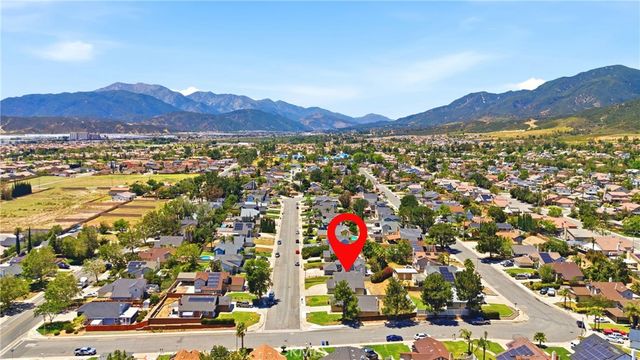 2634 Akron, San Bernardino, CA 92407