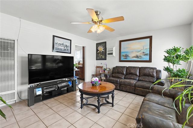 16116 Cajon, Hesperia, CA 92345