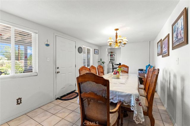 16116 Cajon, Hesperia, CA 92345