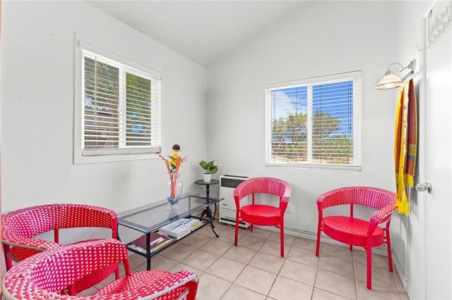 16116 Cajon, Hesperia, CA 92345