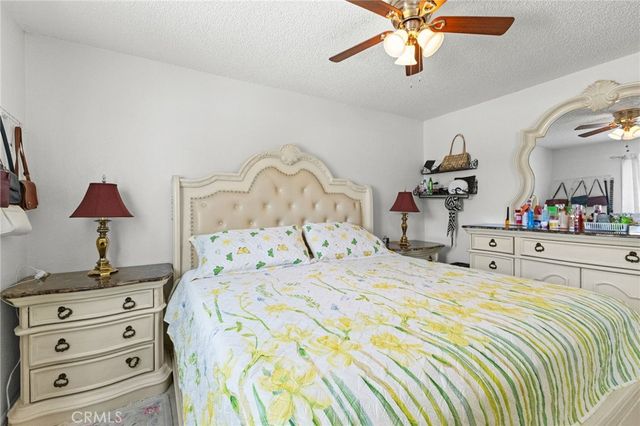 16116 Cajon, Hesperia, CA 92345