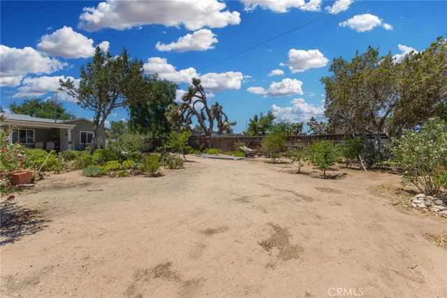 16116 Cajon, Hesperia, CA 92345