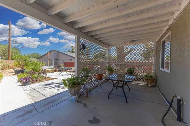 16116 Cajon, Hesperia, CA 92345
