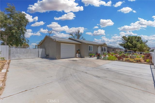16116 Cajon, Hesperia, CA 92345