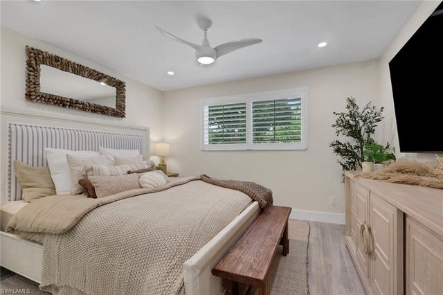 2500 Gulf Shore BLVD N S10, Naples, FL 34103