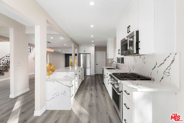 164 N Willaman Drive, Beverly Hills, CA 90211