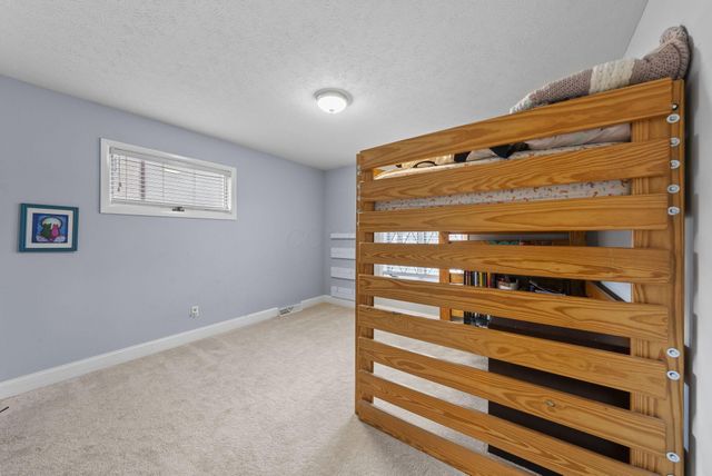 7680 Foxboro Lane, Columbus, OH 43235