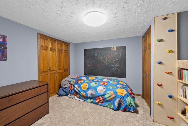 7680 Foxboro Lane, Columbus, OH 43235