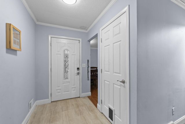 7680 Foxboro Lane, Columbus, OH 43235