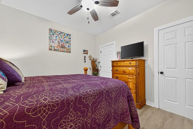 502 Tall Timber Drive, West Columbia, TX 77486