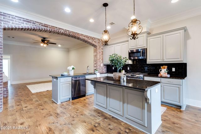 207 Narrow Way, Lafayette, LA 70508