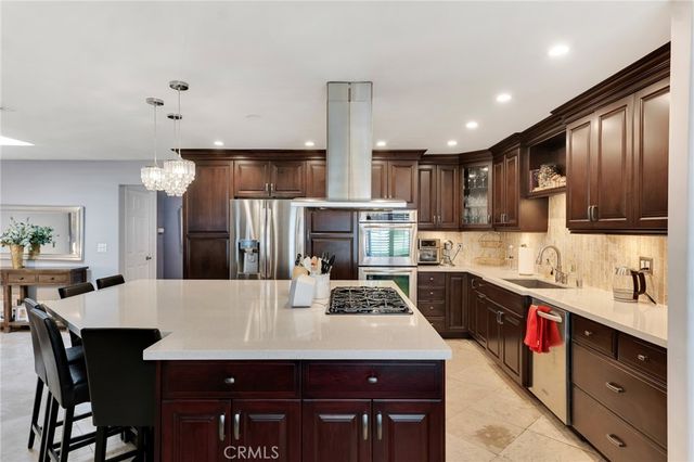 8009 Lena Ave, West Hills, CA 91304