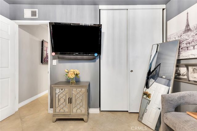 8009 Lena Ave, West Hills, CA 91304