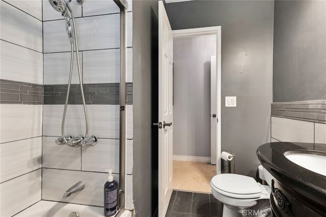 8009 Lena Ave, West Hills, CA 91304