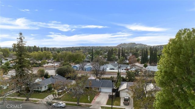 8009 Lena Ave, West Hills, CA 91304