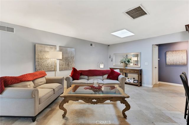 8009 Lena Ave, West Hills, CA 91304