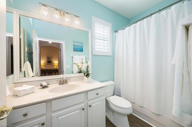 14214 Manchester DR, Naples, FL 34114