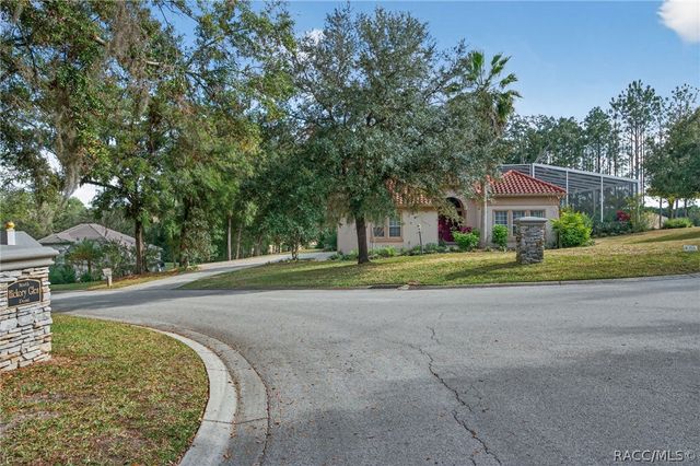 2257 N Hickory Glen Point, Hernando, FL 34442