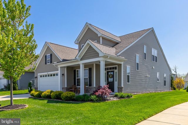 179 EISENHOWER DR, Swedesboro, NJ 08085